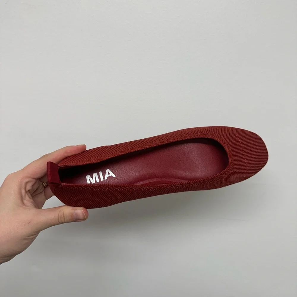 MIA Rasia Red Flats - Size 8.5 - Picture 4 of 9